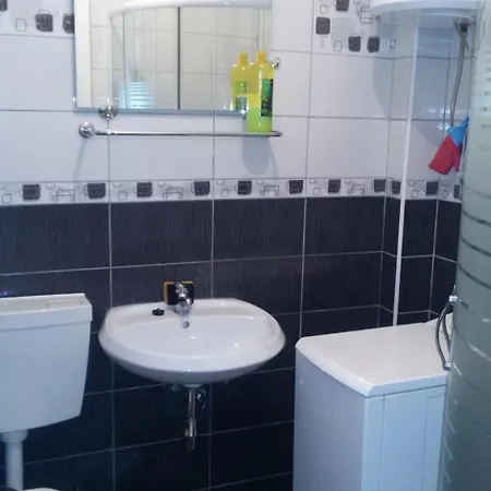 شقة Cozy Apartment Sarajevo City *